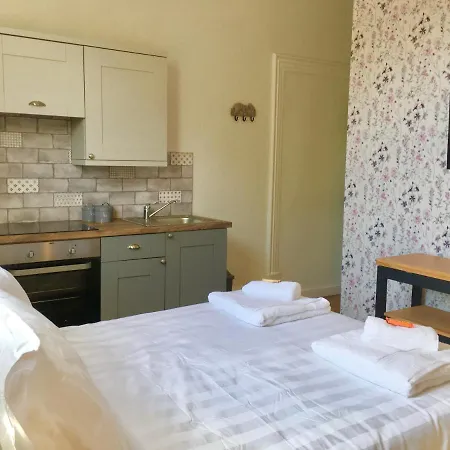 Charming Studio For 2 In Lejlighed York